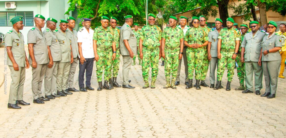 Une Nouvelle Étape pour 13 Officiers des Eaux, Forêts et Chasses