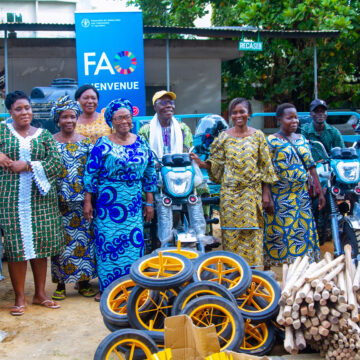 Protection des mangroves : le Gouvernement remet plus de 43 millions FCFA d&rsquo;équipements à 11 coopératives du Sud-Bénin